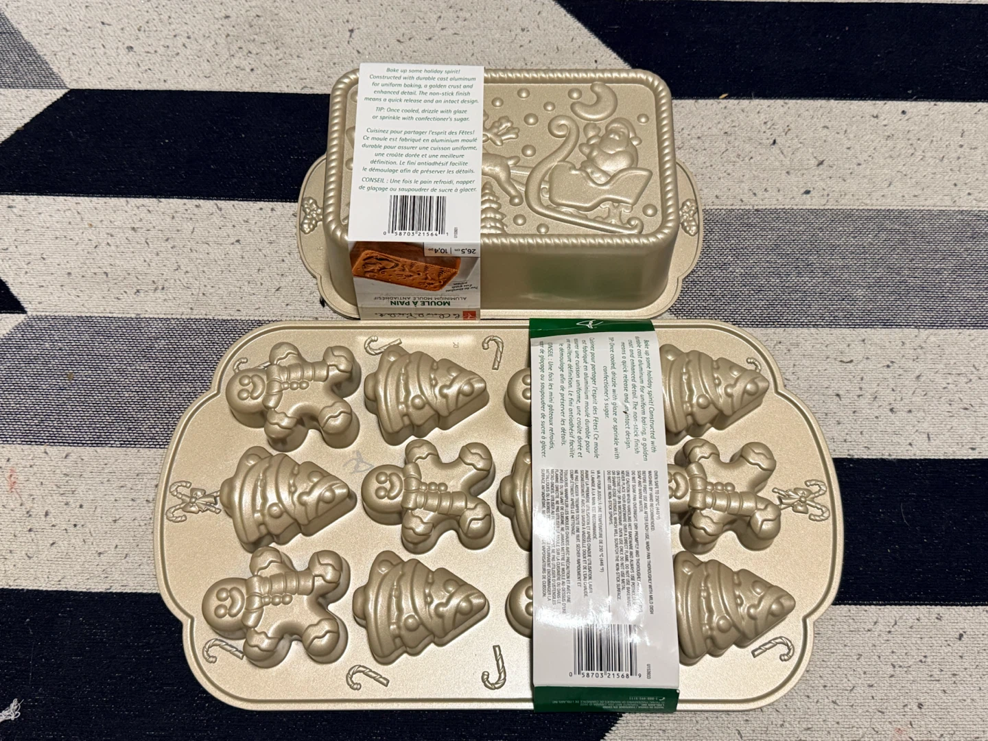 *BRAND NEW* Holiday Loaf and Mini Cake Baking Pans - photo 2