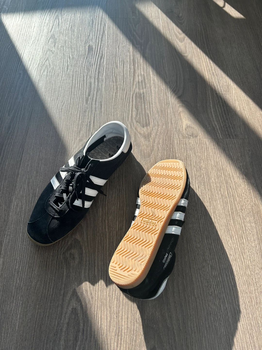Adidas Paris Sneakers Black and White - photo 2