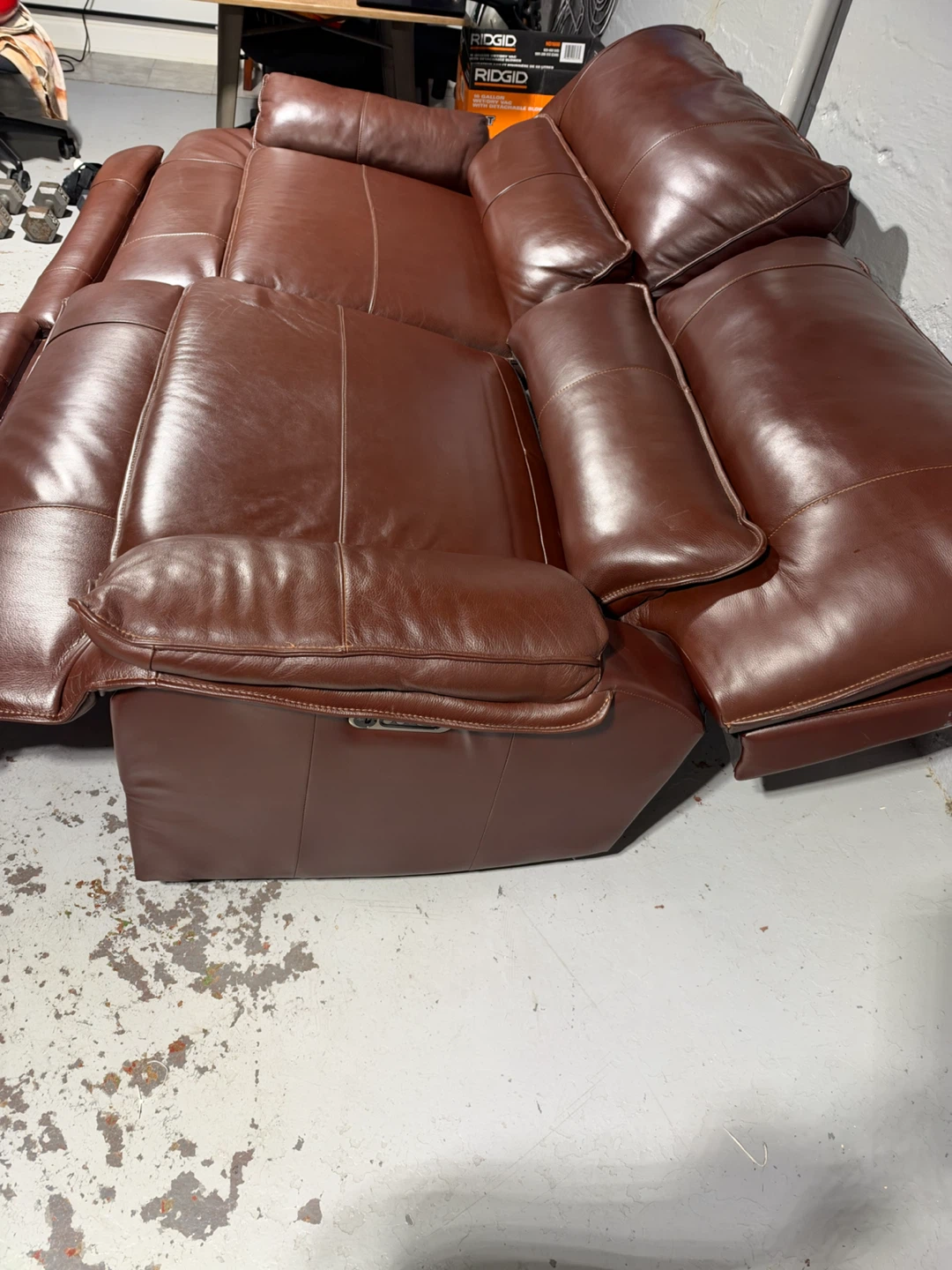 Brown Leather Power Reclining Loveseat - photo 5