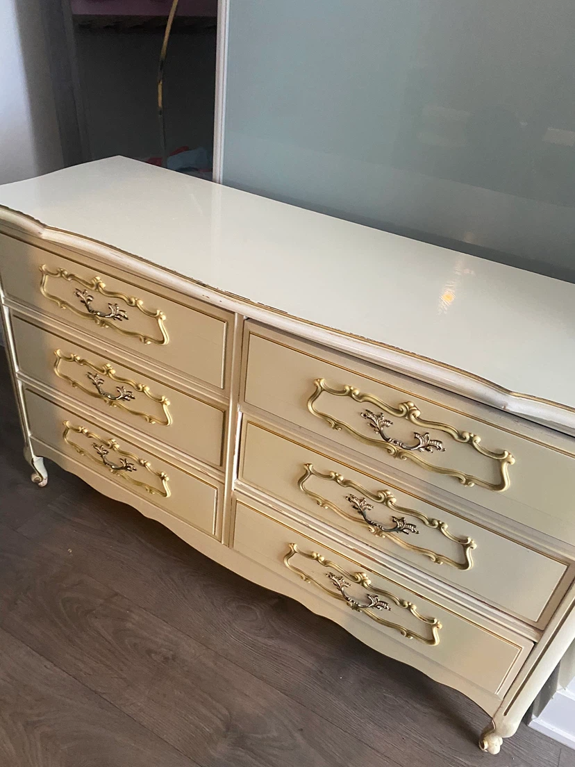 Vintage French Provincial Style Antique Dresser