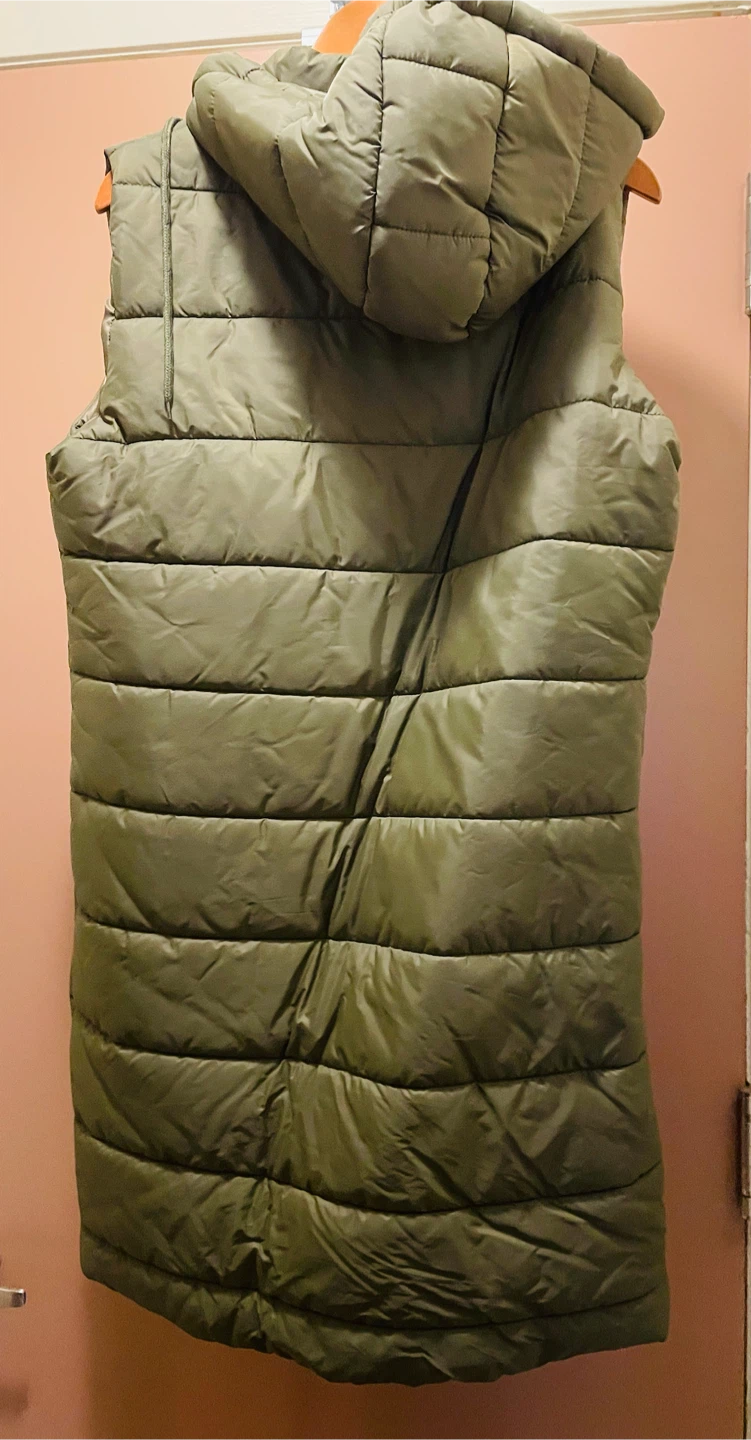 Olive green hooded puffer vest - photo 2