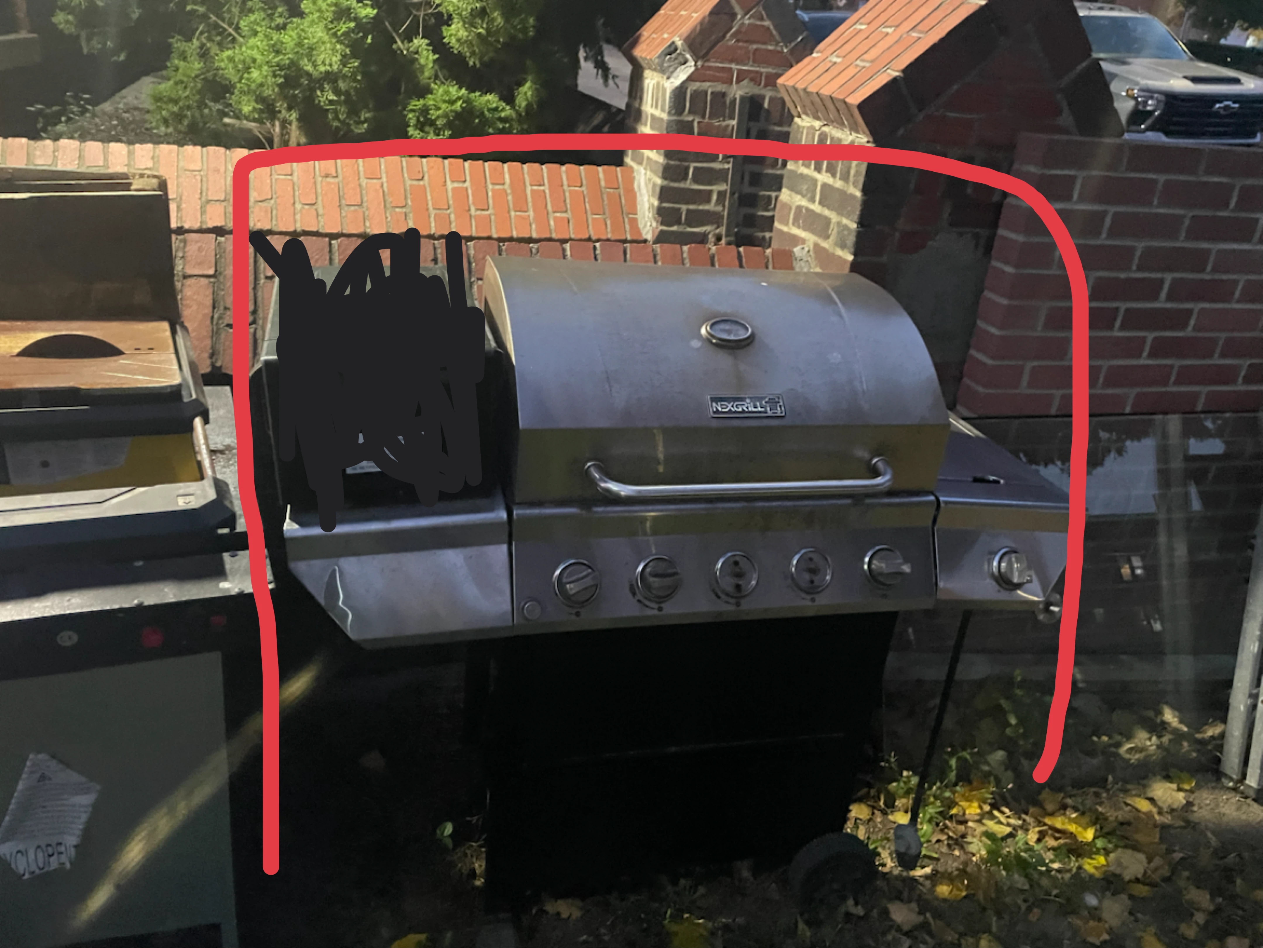 Nexgrill 5-Burner Gas Grill