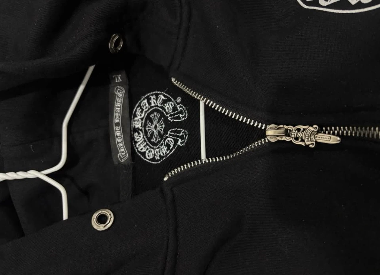 Chrome Hearts Horseshoe Zip-Up Hoodie - photo 4