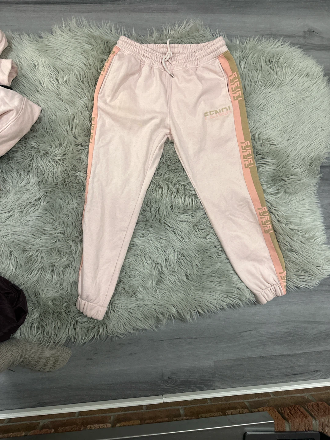 Fendi Light Pink Hoodie and Joggers Set - photo 2