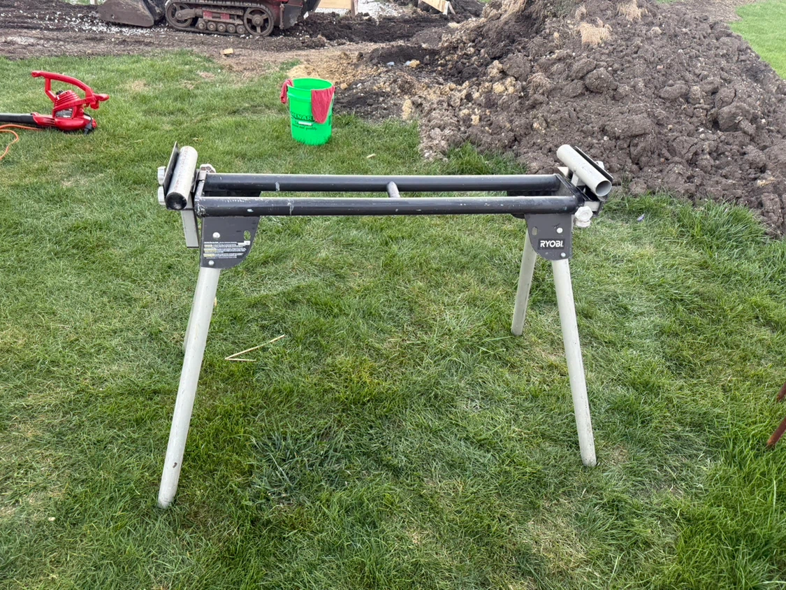 Ridgid Miter Saw with Ryobi Stand - photo 5