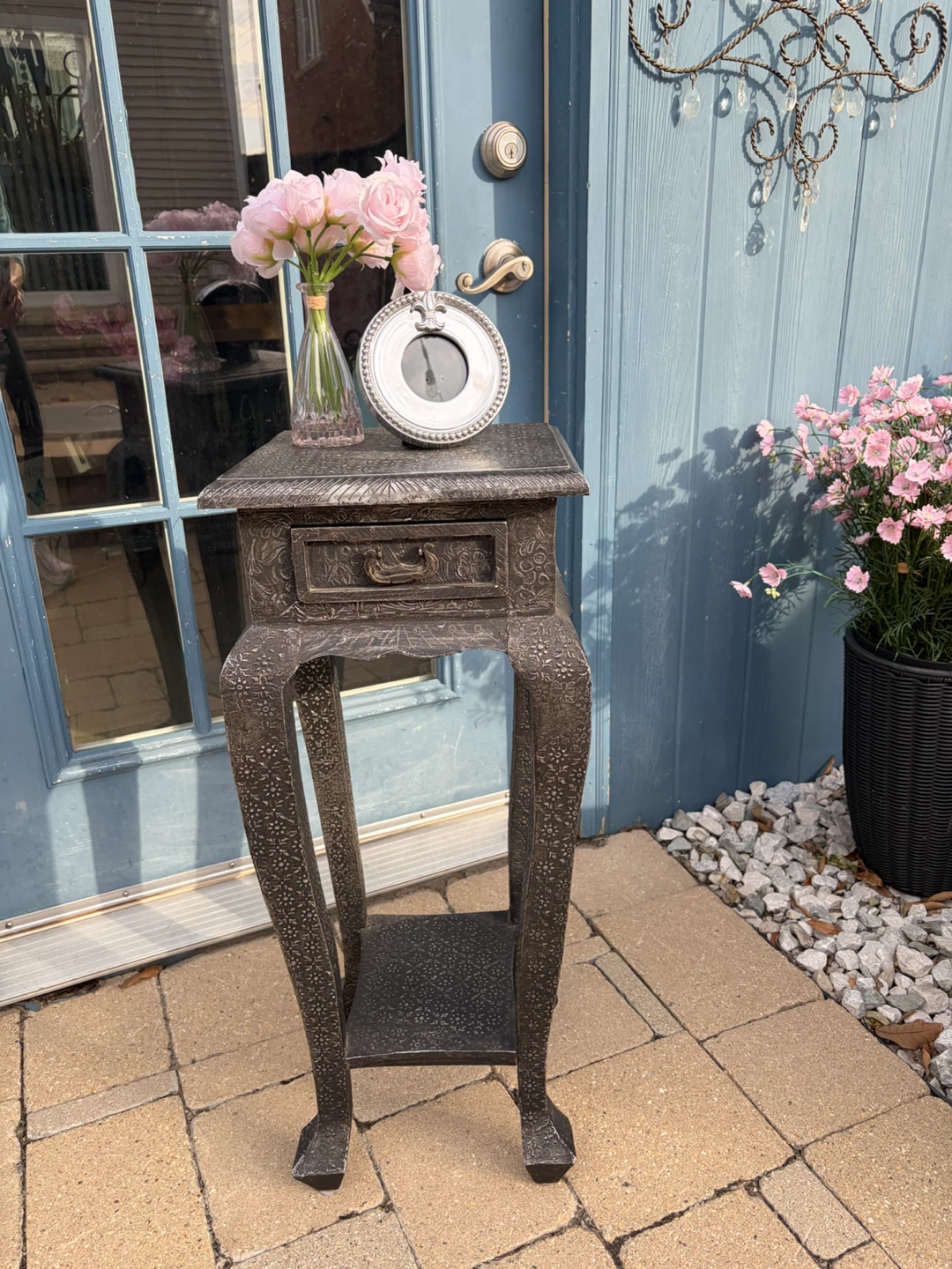 MOROCCAN STYLE SIDE TABLE