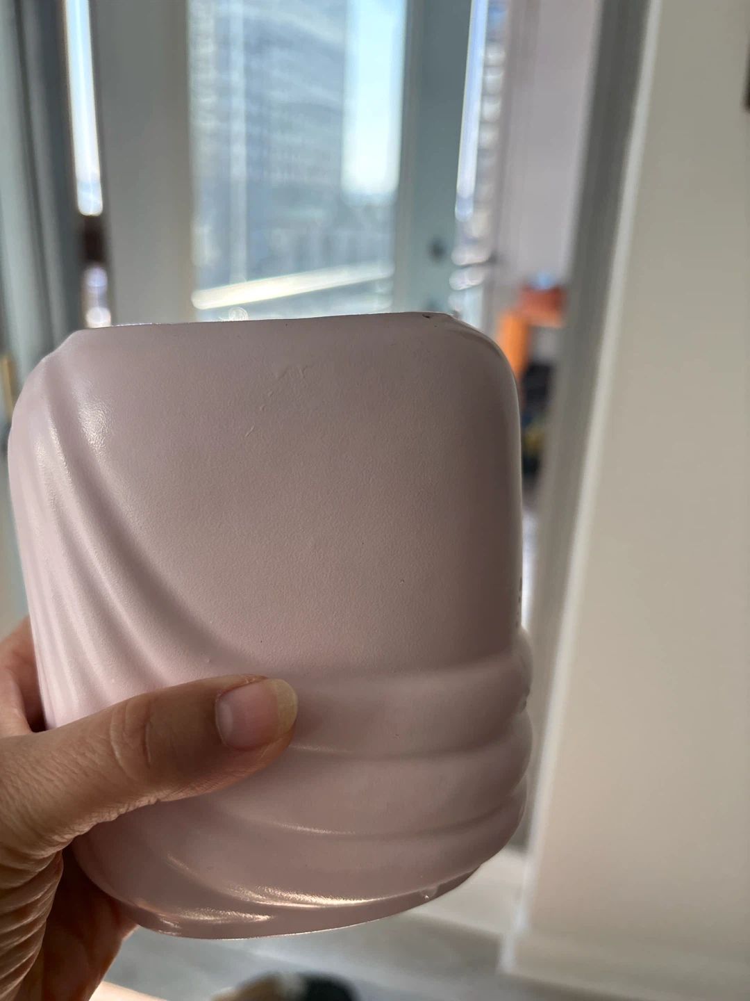 Light Pink Ceramic Decorative Pot