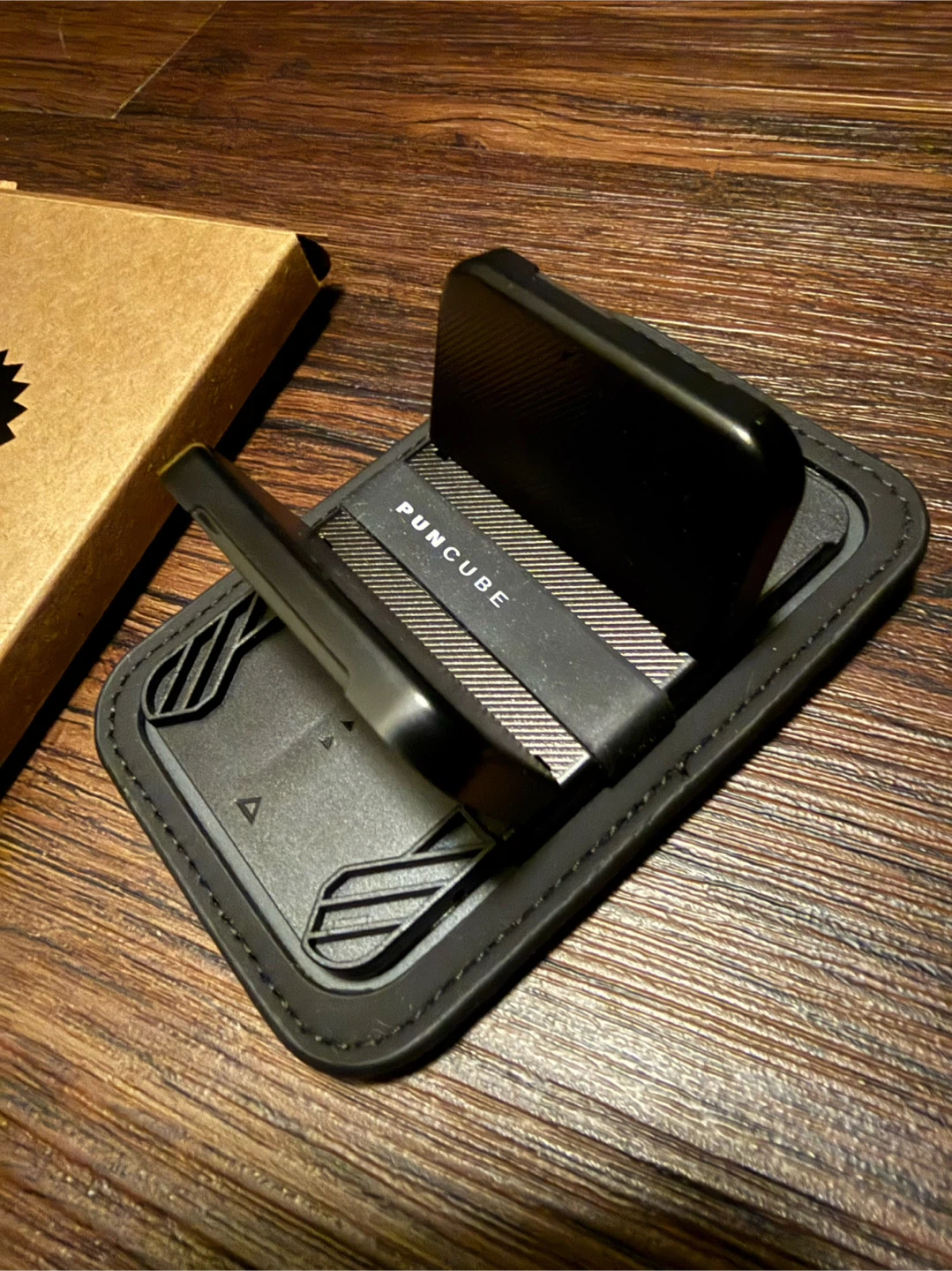 Brand New Minimalist Key & Card Holder Wallet - Black - photo 2