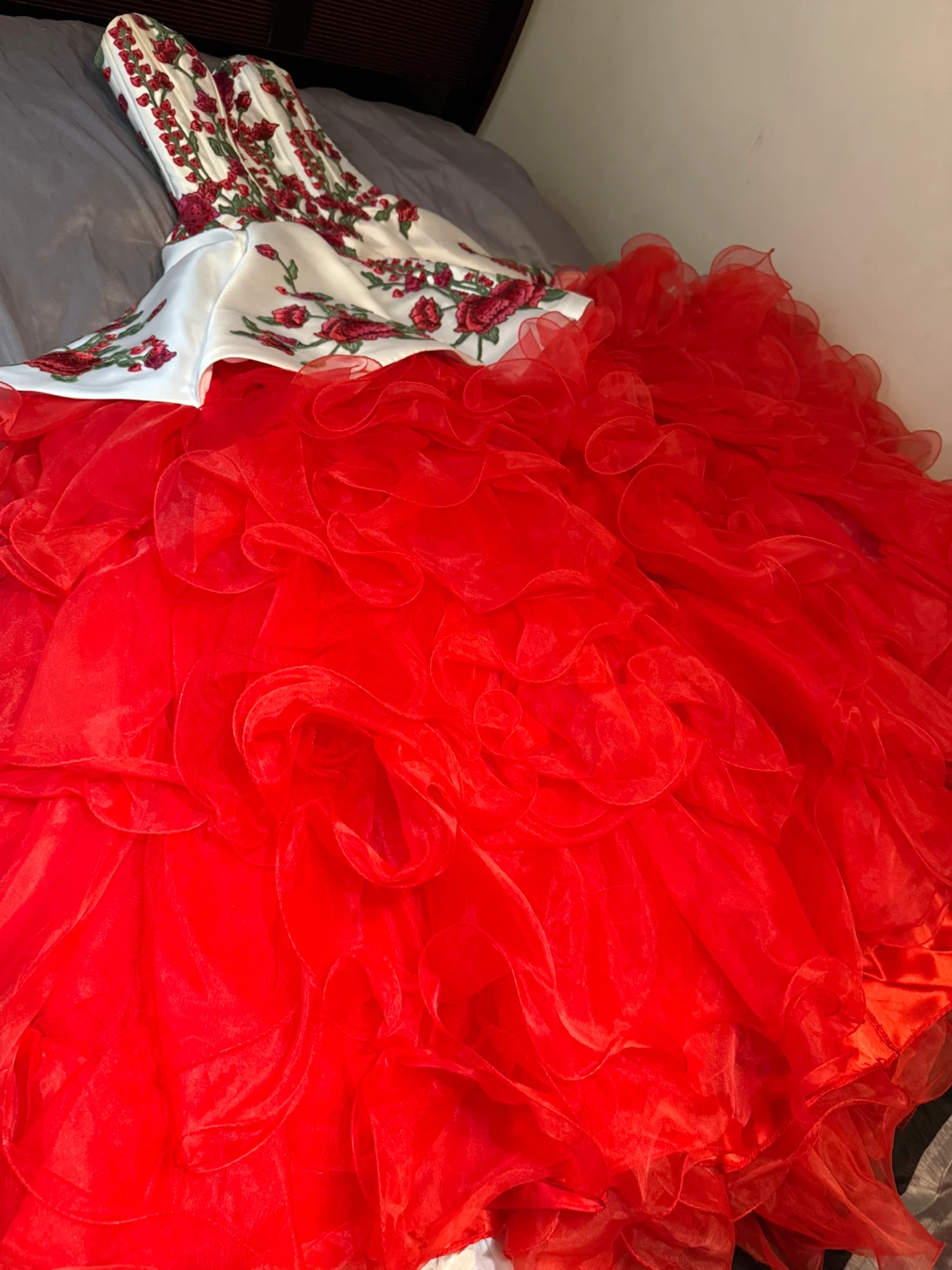 Quinceanera Dress White and Red - photo 3