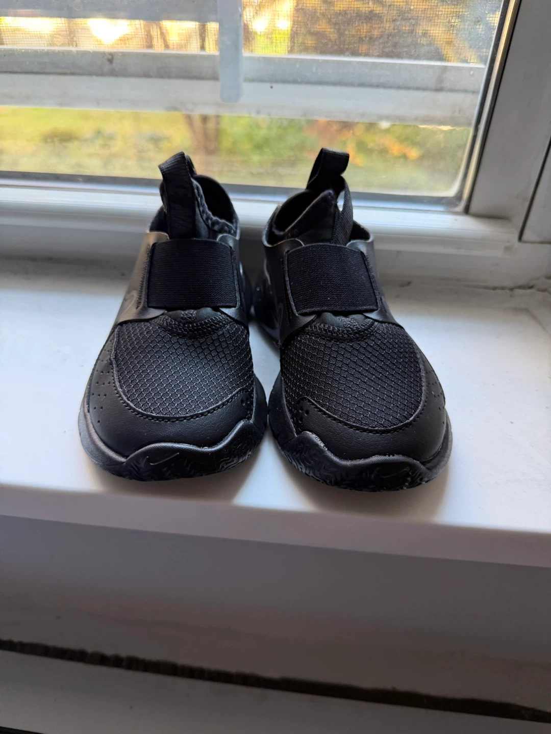 Nike Black Slip-On Sneakers - photo 2