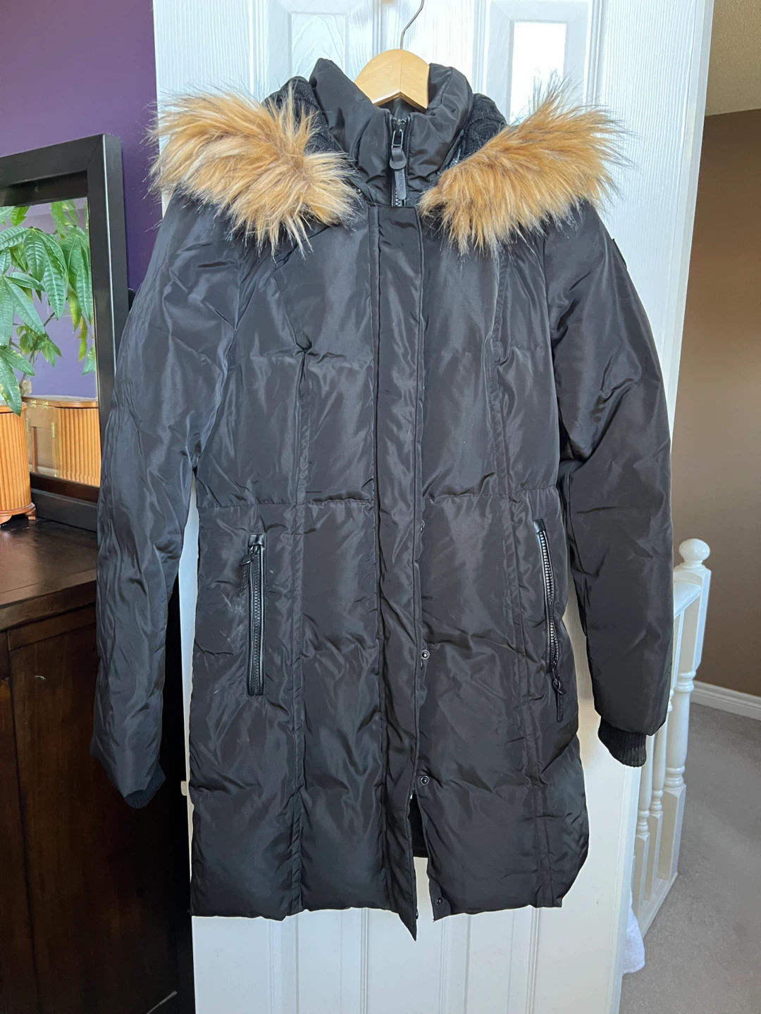 Woman’s Atelier Noir Black Winter Parka - Size M