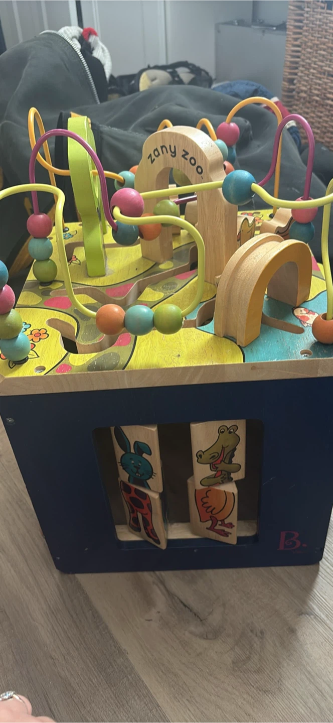 B. Toys Zany Zoo Activity Cube - photo 3