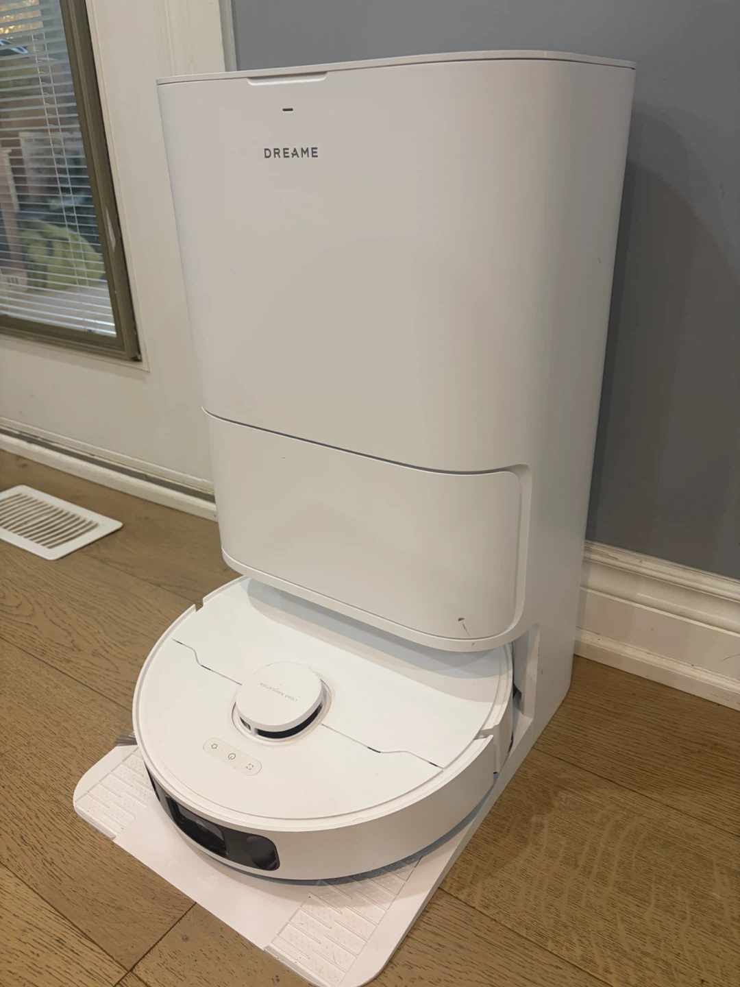 Dreame E30 Ultra Robot Vacuum & Mop – 2025 Model - photo 2