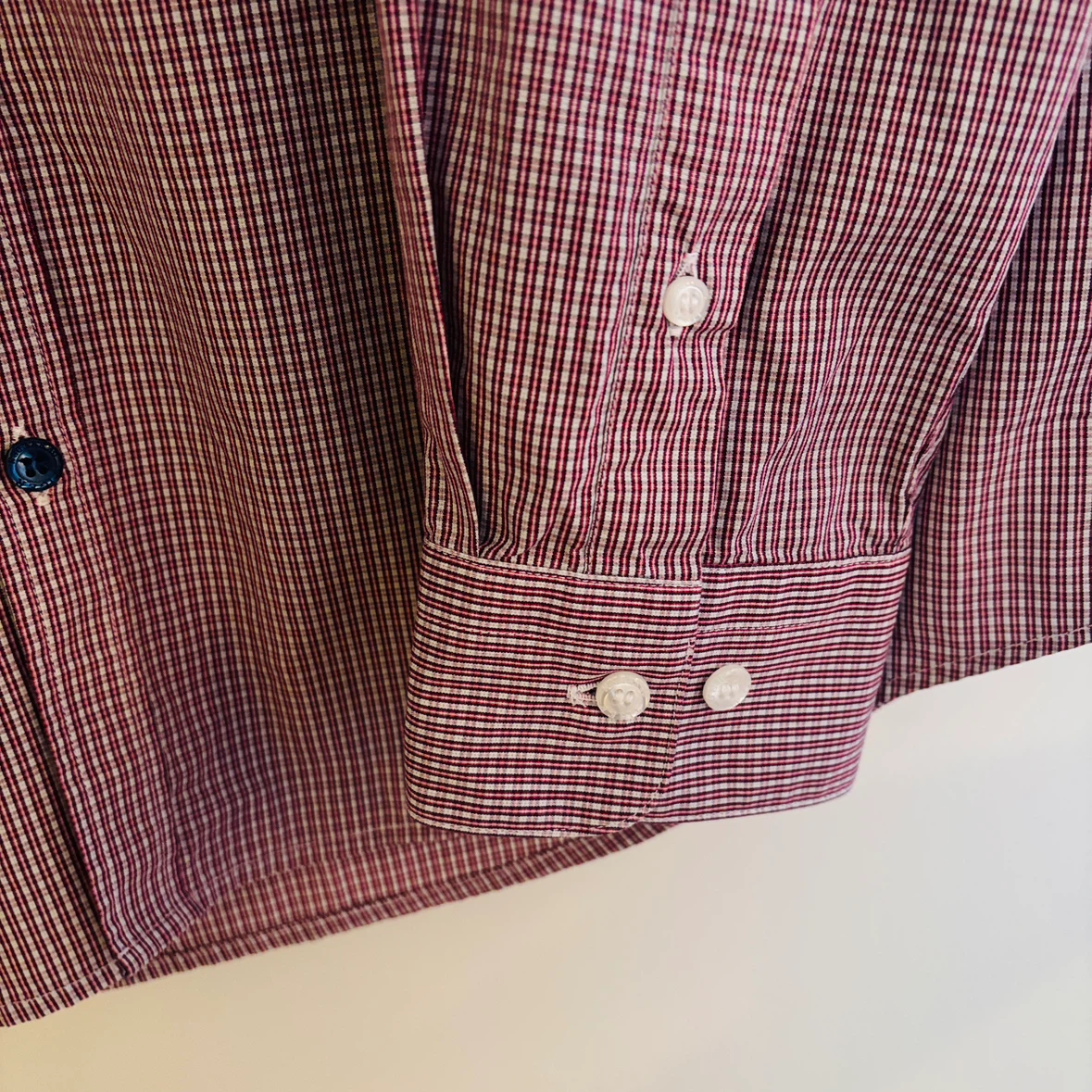 $300 Tiger of Sweden Red Gingham Shirt, Men’s 41 (M-L) - photo 4