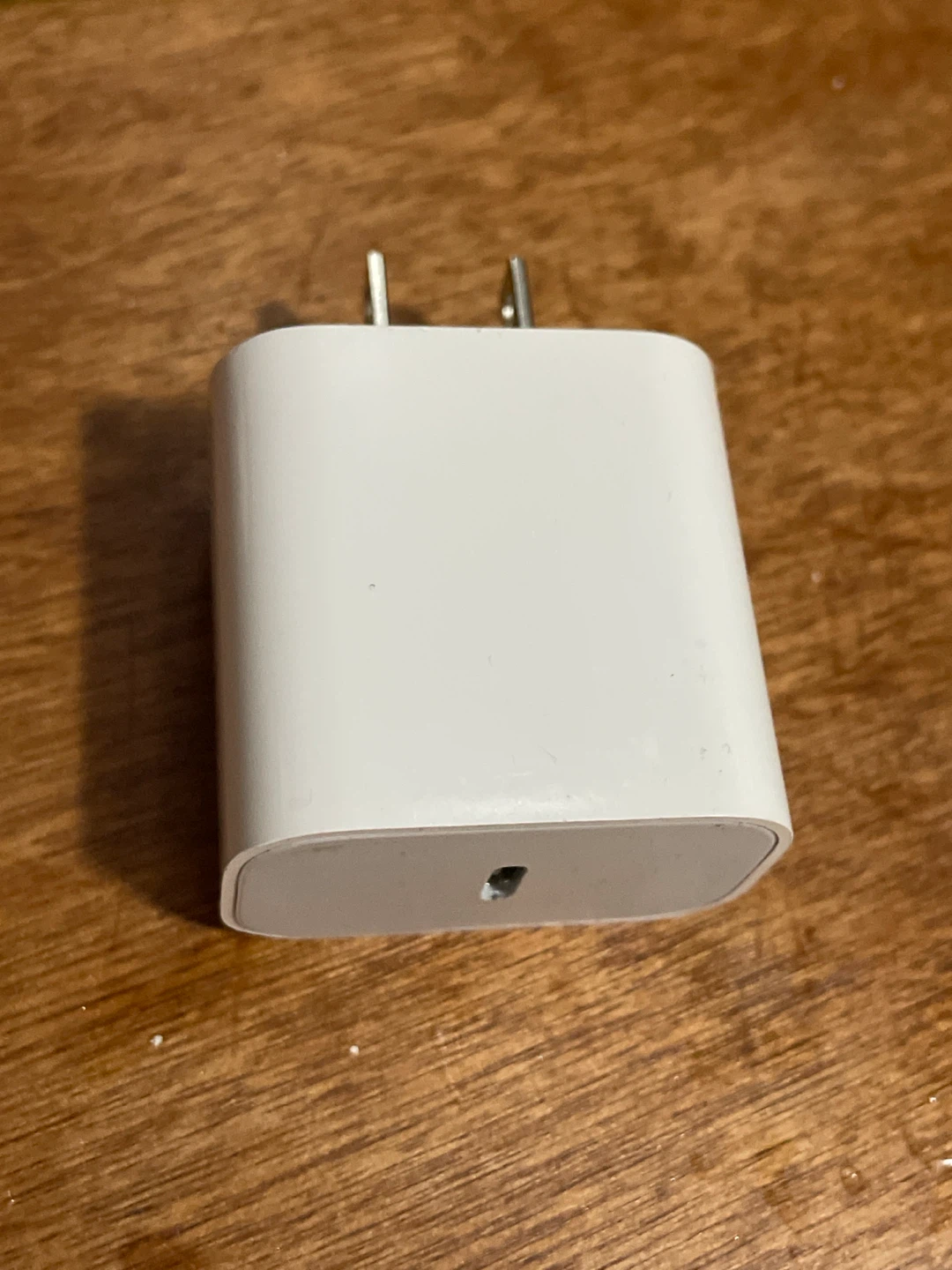 Apple 20W USB-C Power Adapter