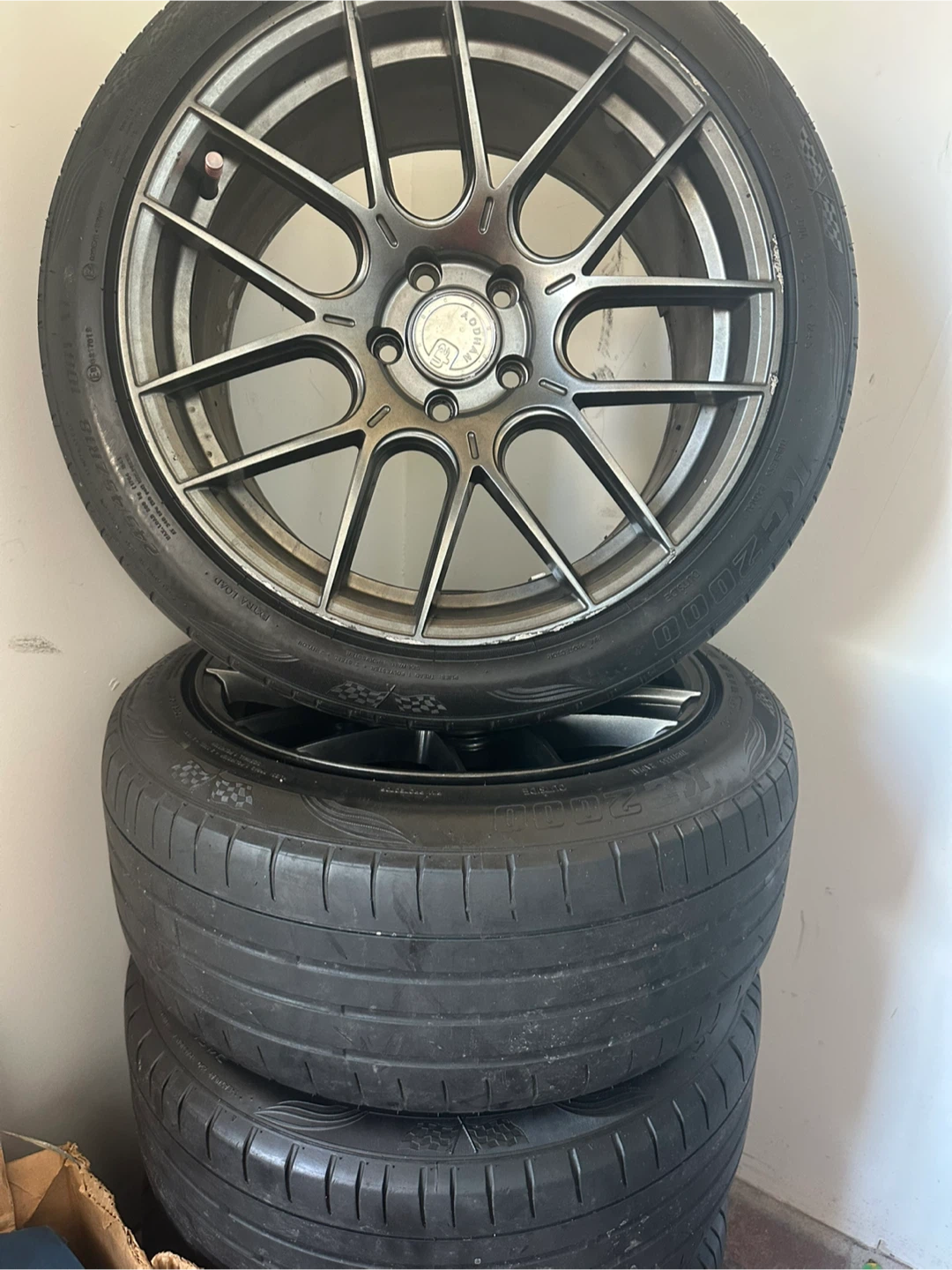 Set of 4 Aodhan 18-inch Wheels with Tires