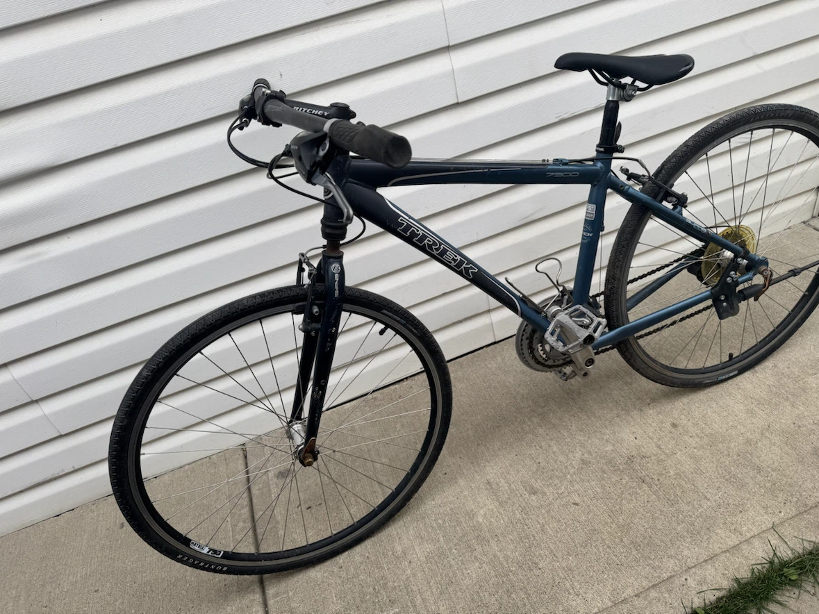 Trek Aluminum Hybrid Bike - photo 2