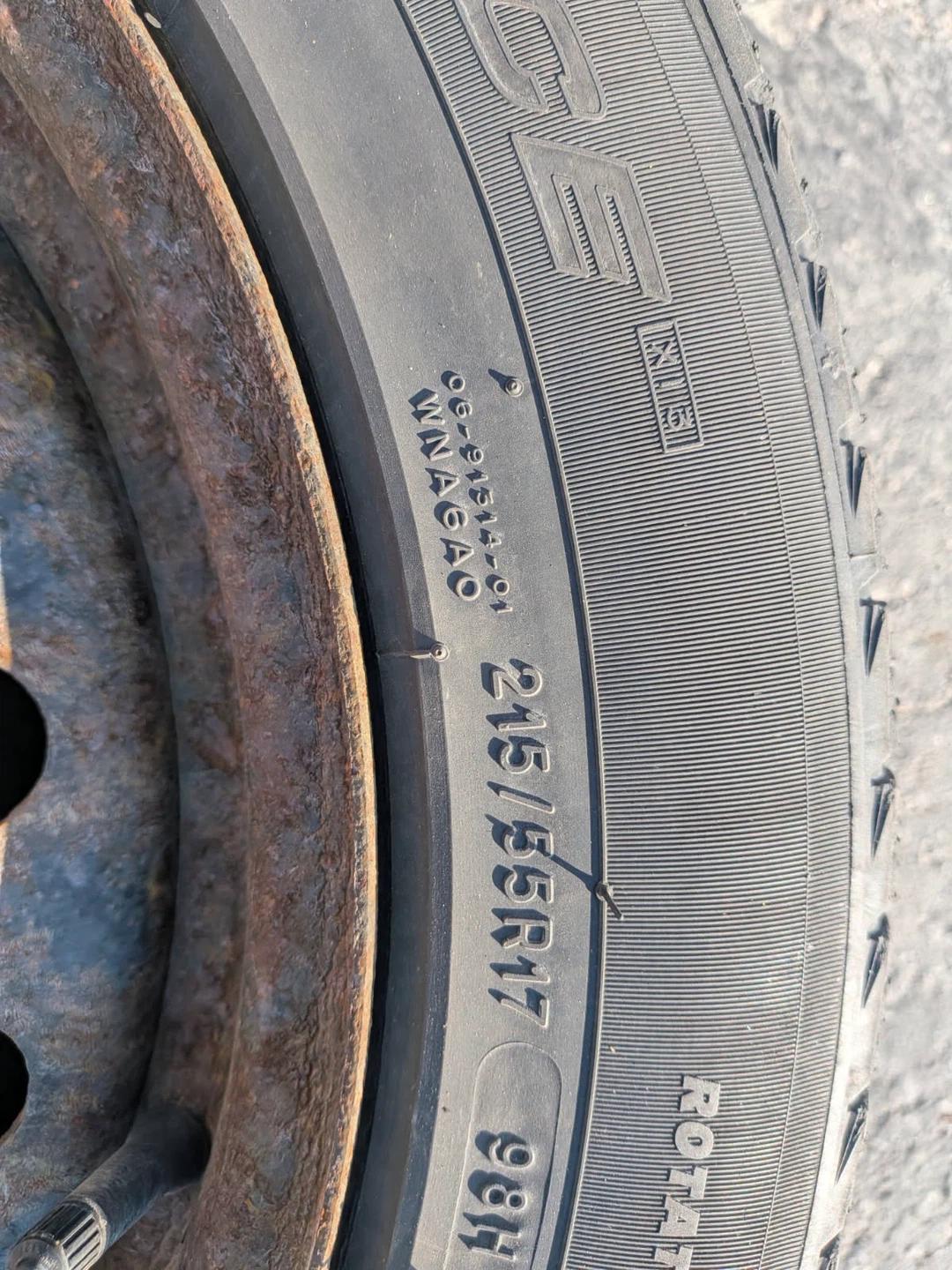 Michelin X-Ice Winter Tire 215/55R17 - photo 3