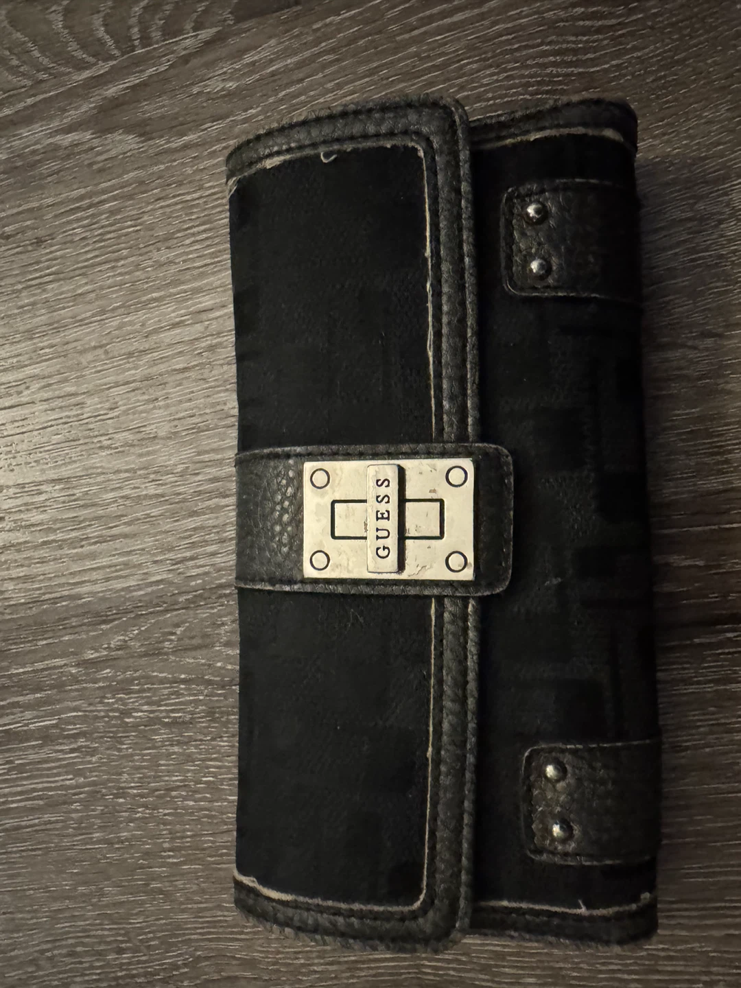 Guess black shoulder bag and matching wallet set - photo 2