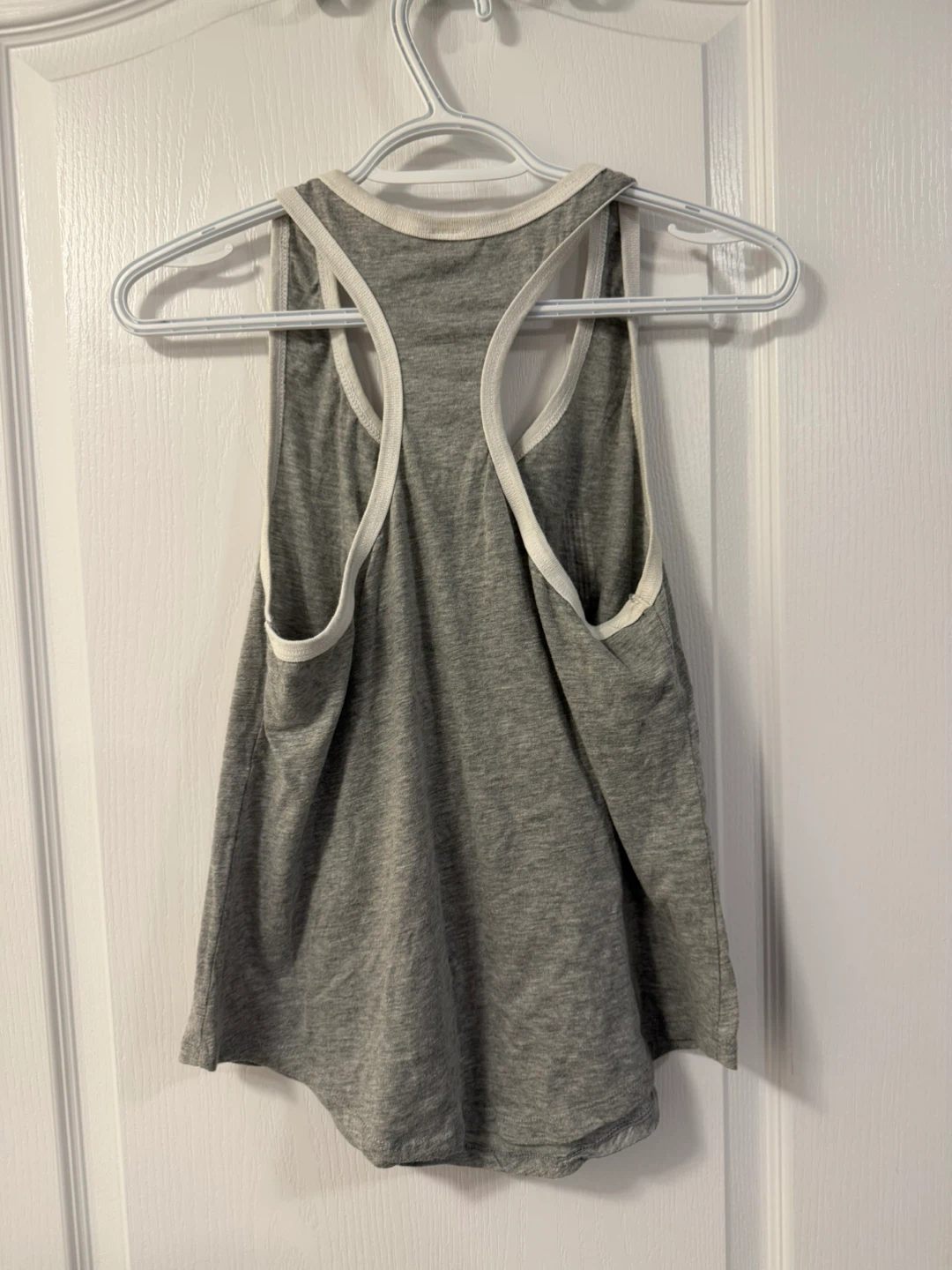 Corner Shop I Run For Cupcakes Tank Top Grey - photo 5