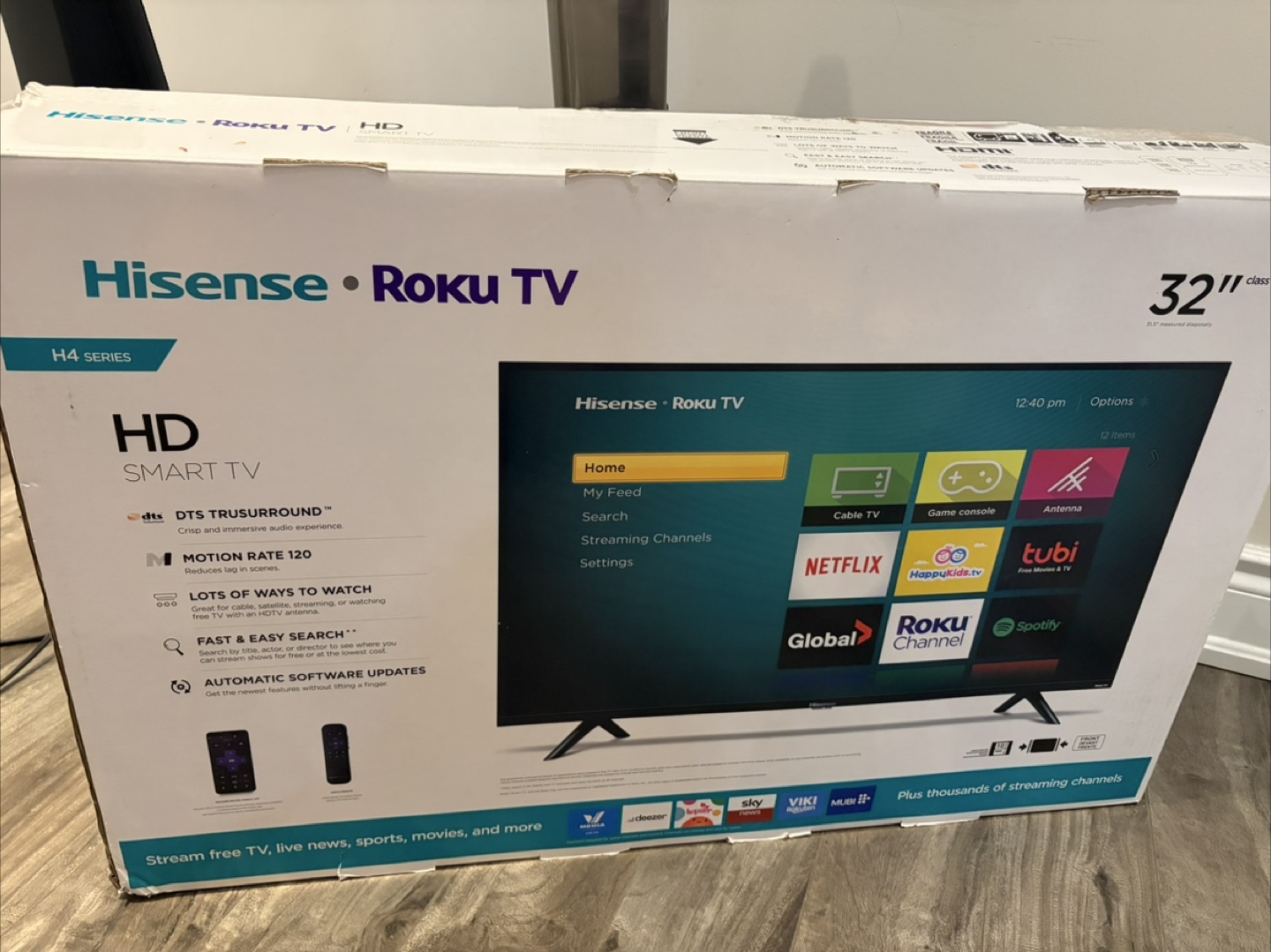 Hisense 32 inch Roku Smart TV - photo 2