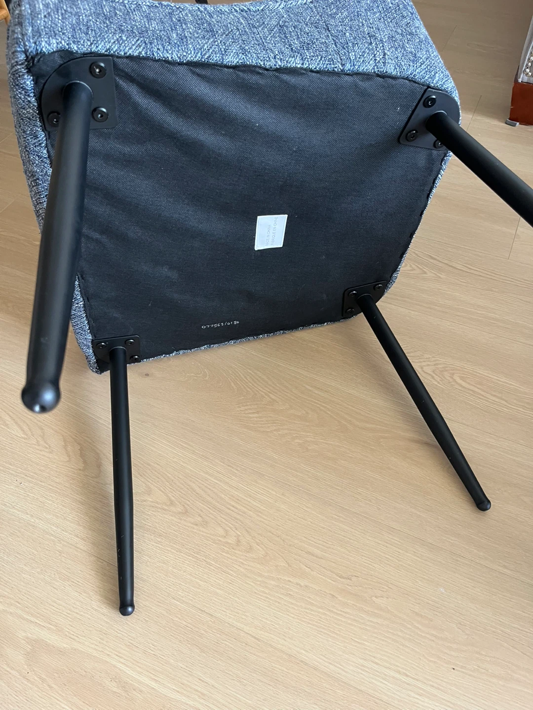 Set of 3 Grey Fabric Dining Chairs - photo 3