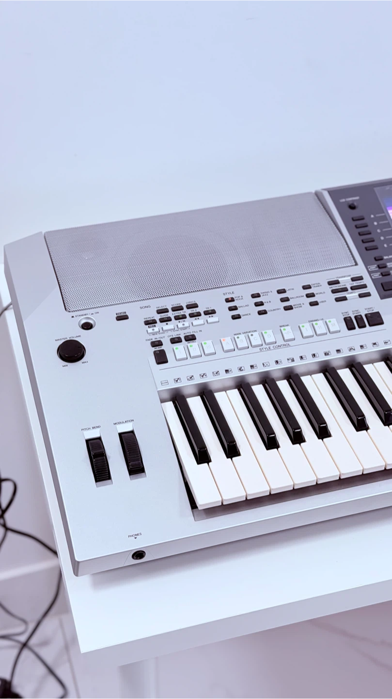Yamaha PSR S700 Keyboard / Delivery possible - photo 5