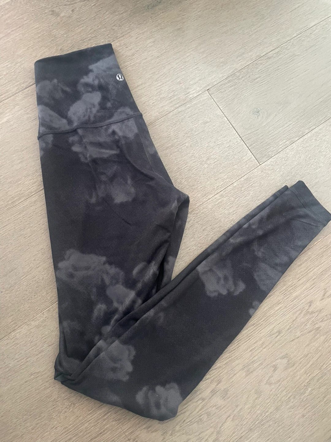 Lululemon Black & Grey Leggings