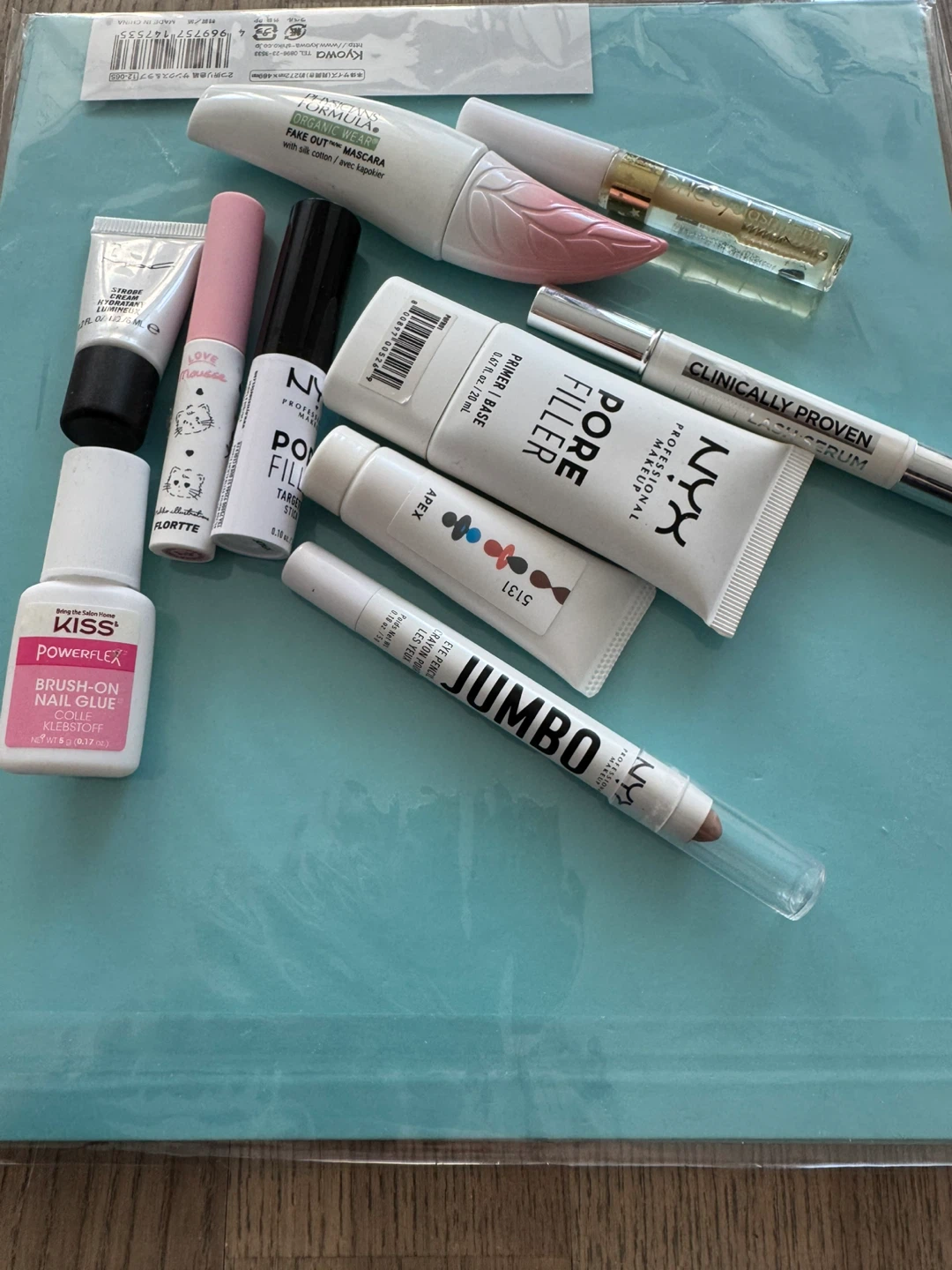 Assorted Makeup and Beauty Product Bundle - photo 4