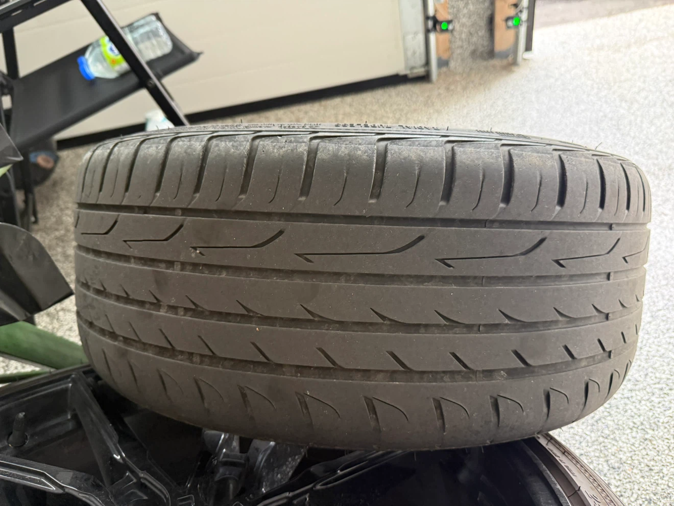 Mazzini 245/35ZR20 Tires with Alloy Wheels - photo 2