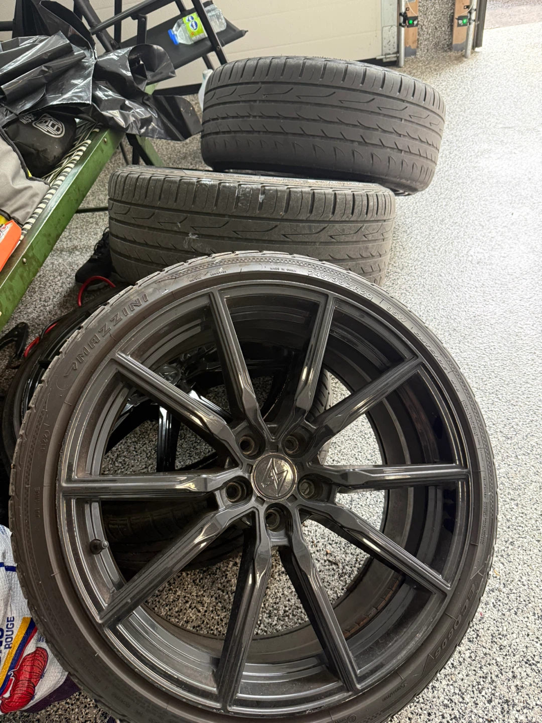Mazzini 245/35ZR20 Tires with Alloy Wheels - photo 3