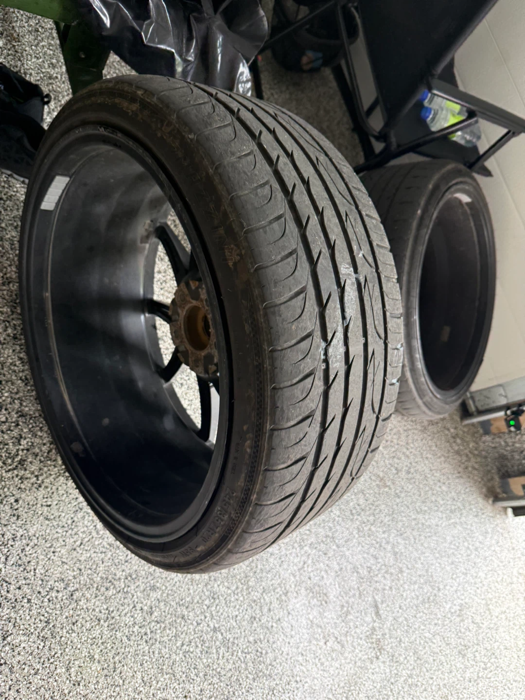 Mazzini 245/35ZR20 Tires with Alloy Wheels - photo 5
