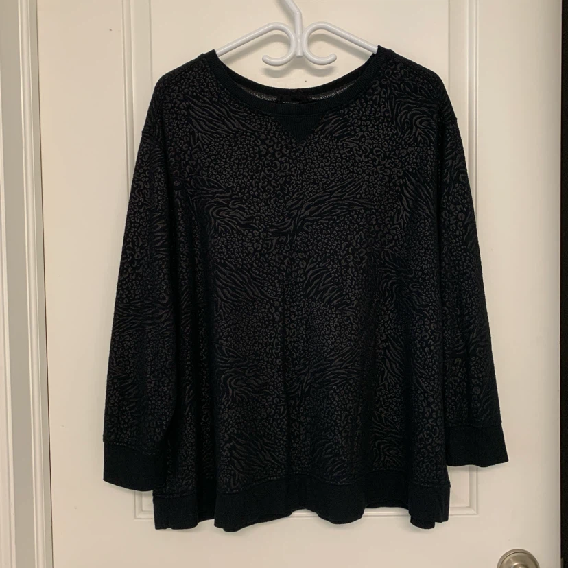 Jane + Delancey Sweatshirt top