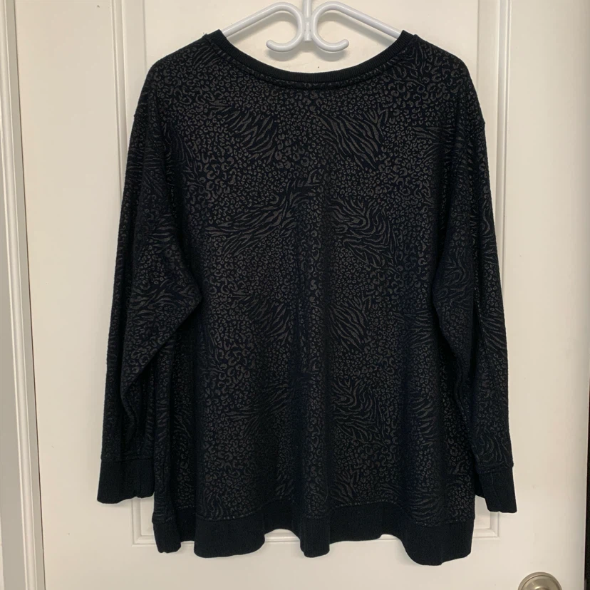 Jane + Delancey Sweatshirt top - photo 2