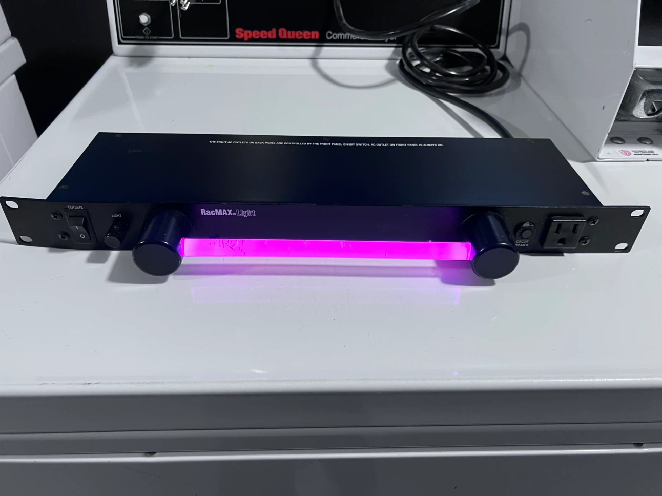 Panamax RacMAX Light RML200 Surge Suppressor - photo 3