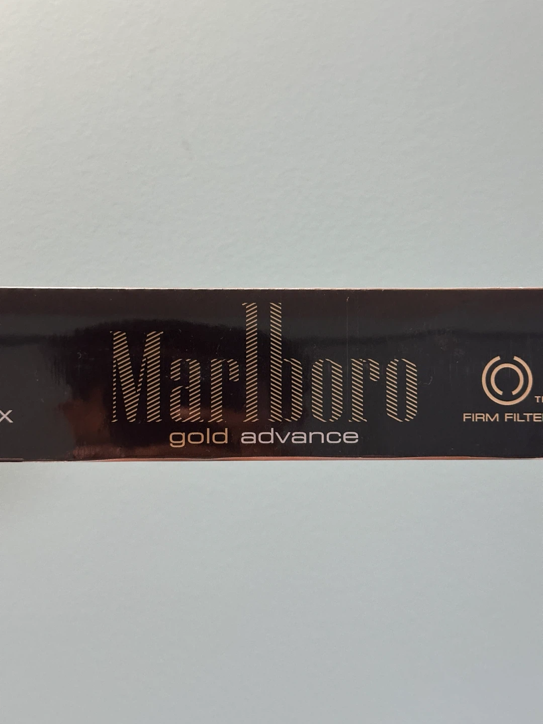 Marlboro Gold Advance