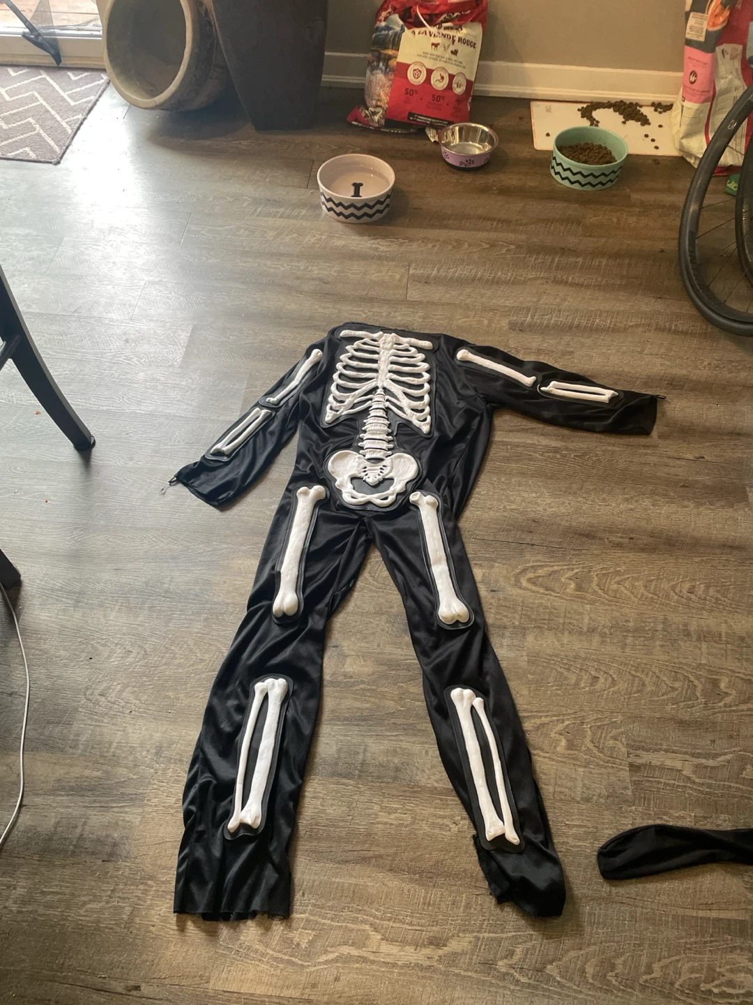 Six Halloween costumes for kids - photo 4