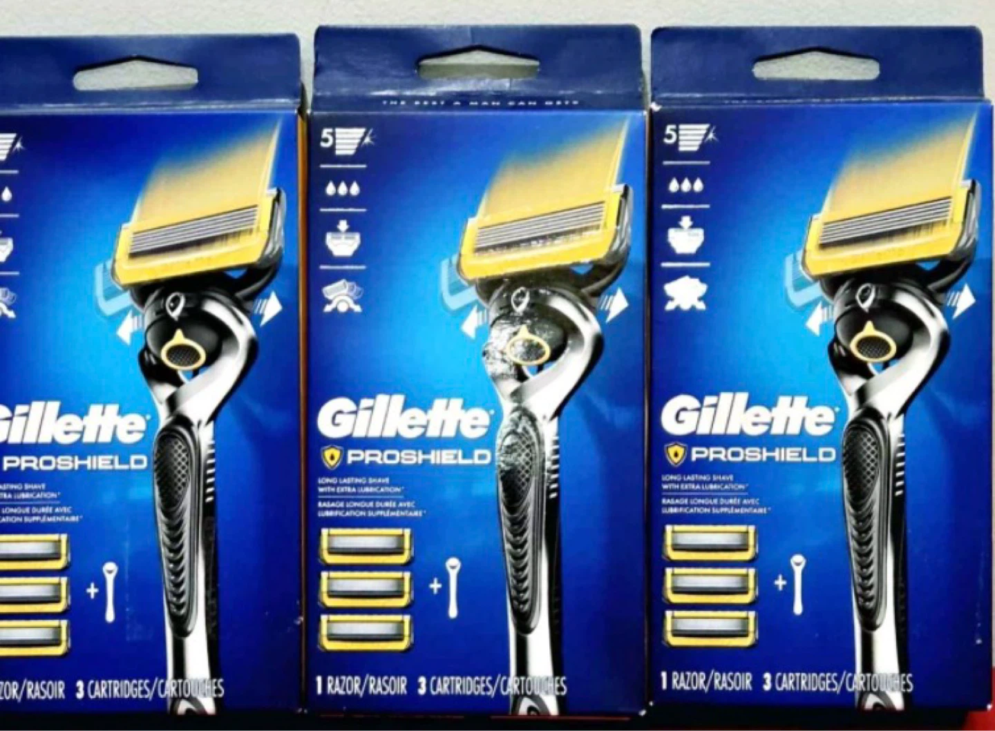 Gillette ProShield Razor with 3 Cartridges