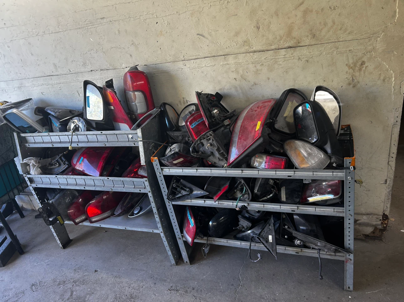 Car Parts - miscellaneous - lights, interior, exterior - LOT