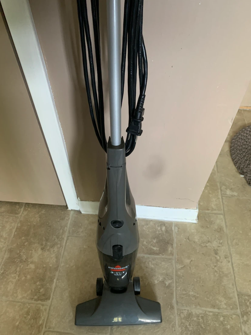 Bissell 3-in-1 Vacuum Cleaner - photo 4
