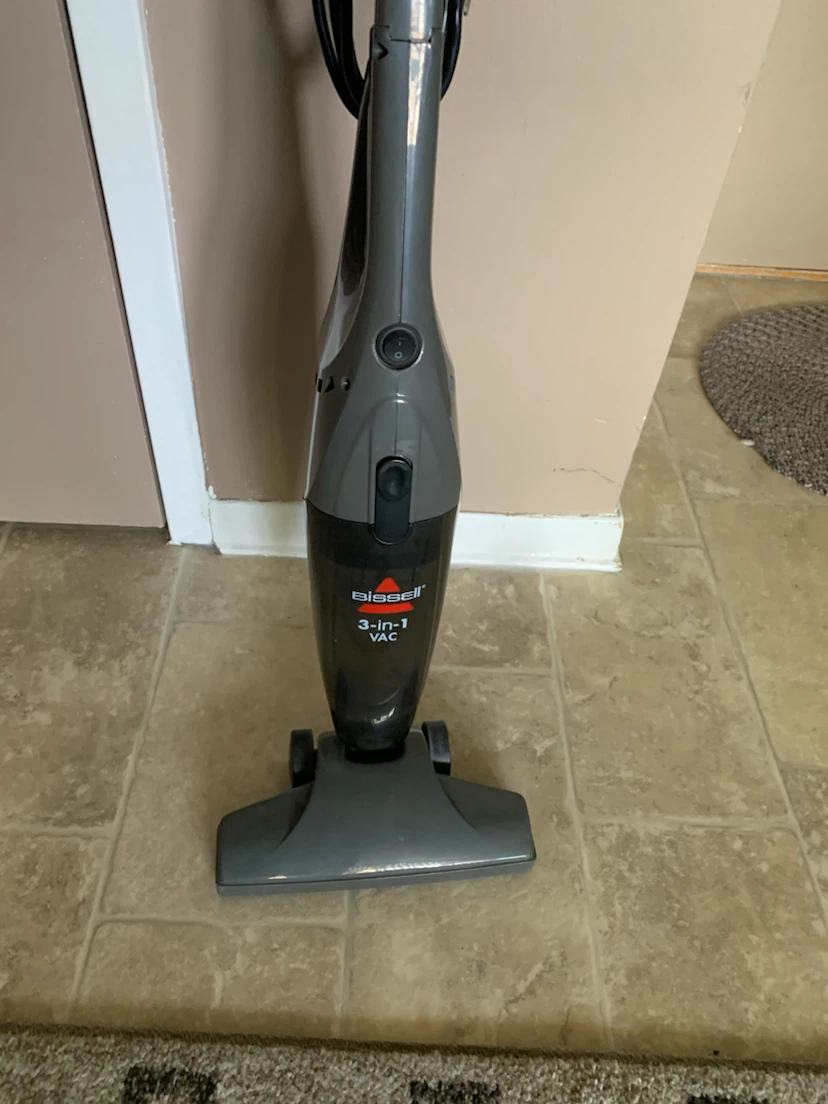 Bissell 3-in-1 Vacuum Cleaner - photo 5