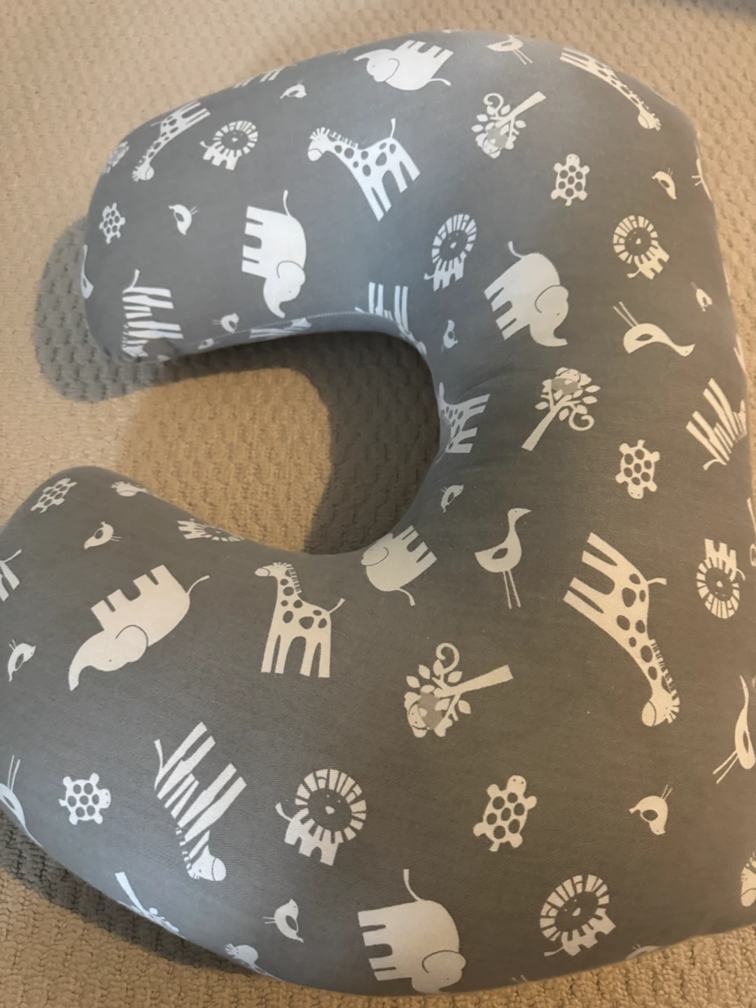Jolly Jumper Nursing Pillow - photo 3