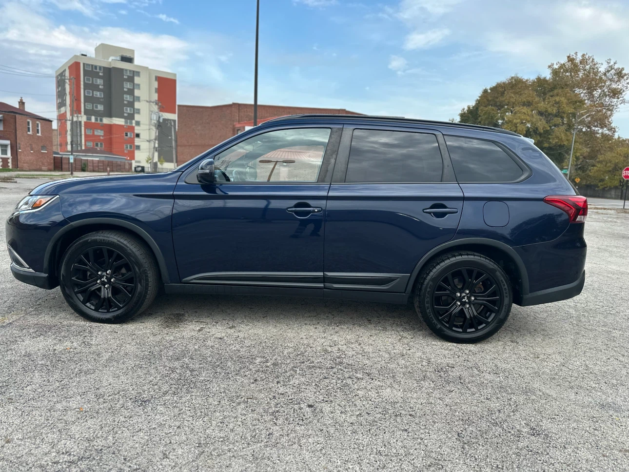 2018 Mitsubishi Outlander LE