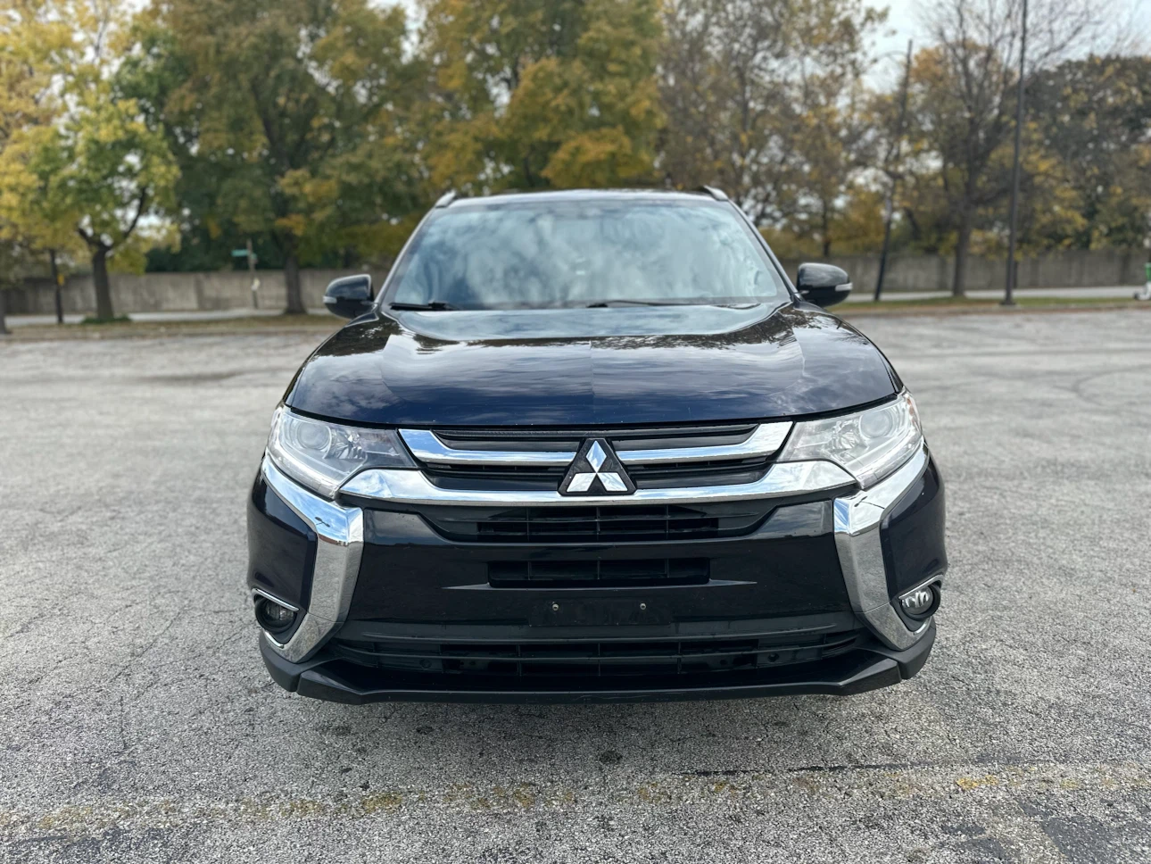 2018 Mitsubishi Outlander LE - photo 3