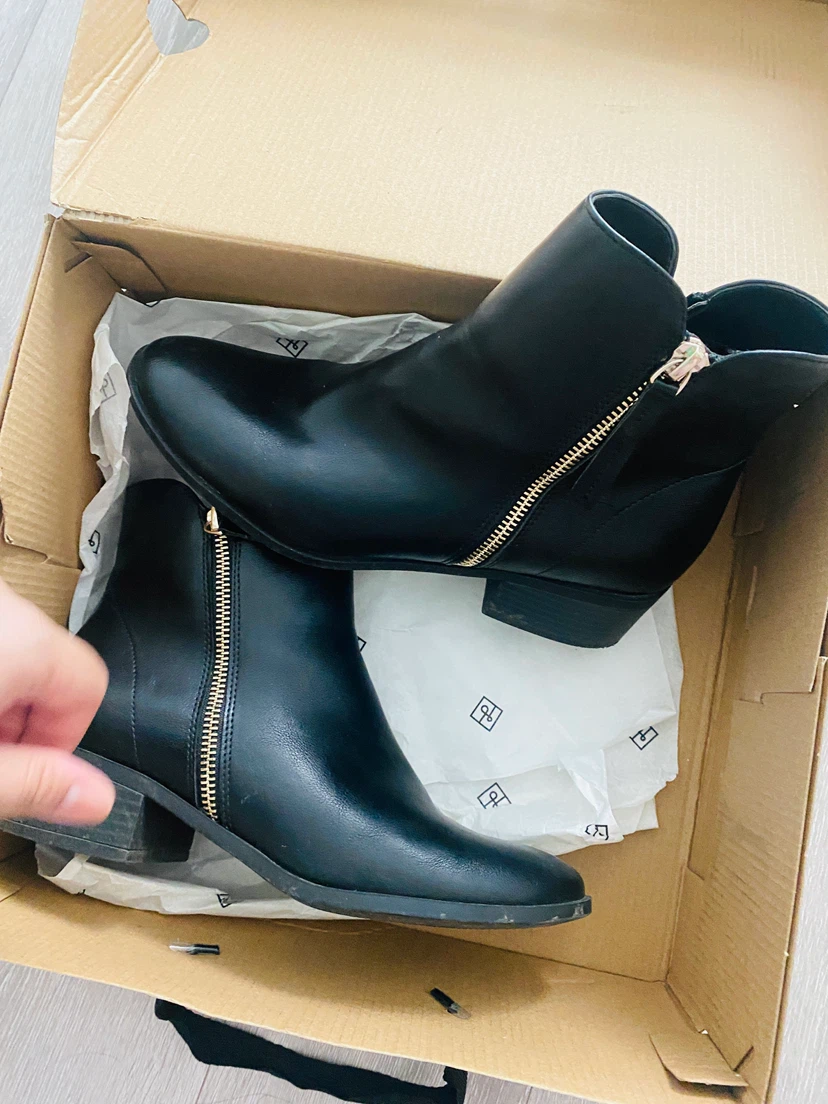 Call It Spring Black Ankle Boots US 7.5 - photo 5