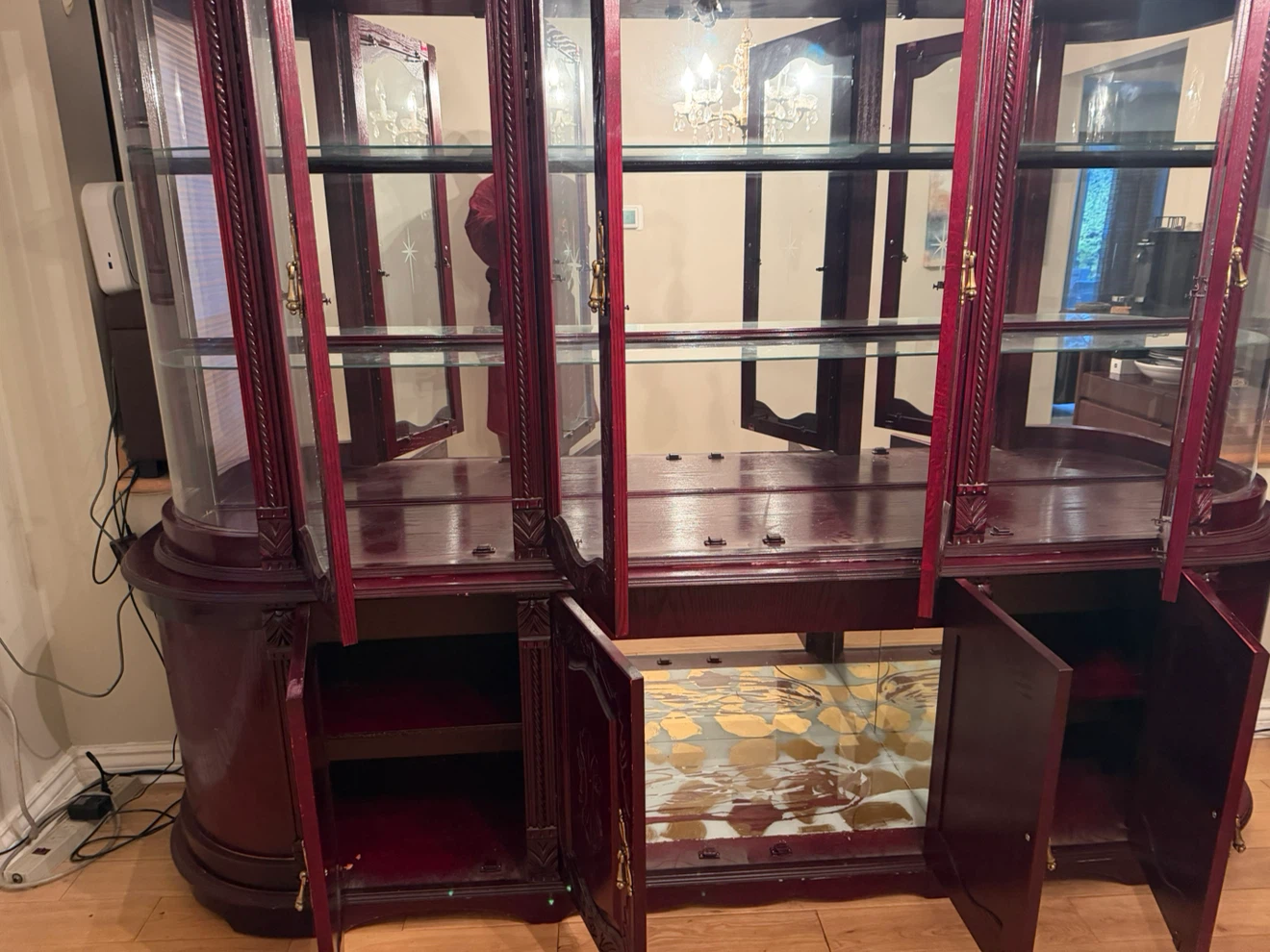 Vintage China Cabinet - photo 2
