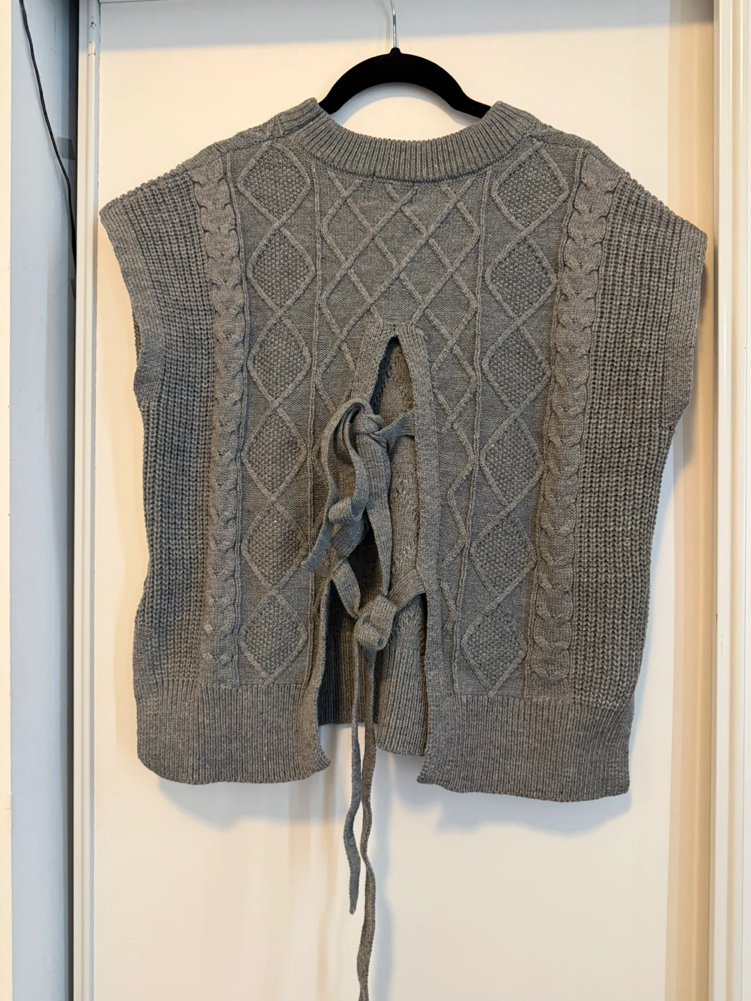 Grey Cable Knit Tie-Back Sweater Vest - photo 2