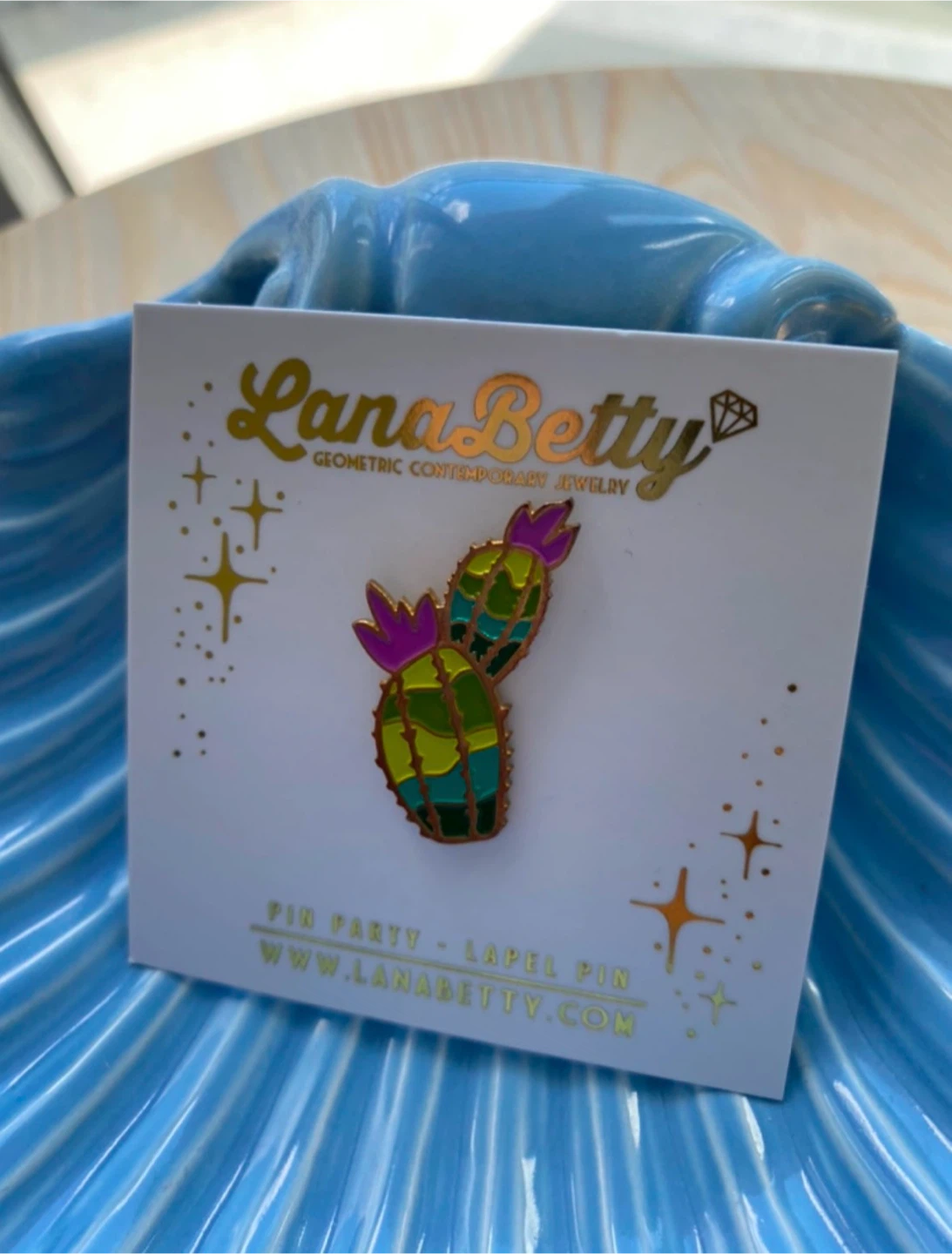 NWT Cactus Lapel Pin