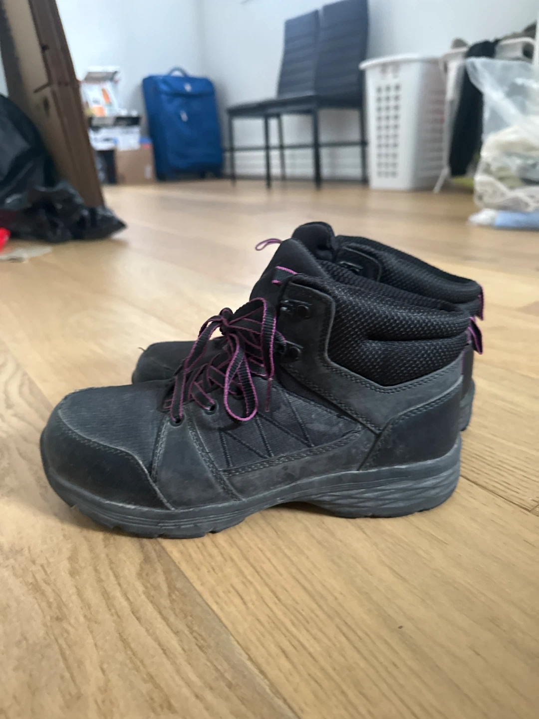 work boots - photo 2