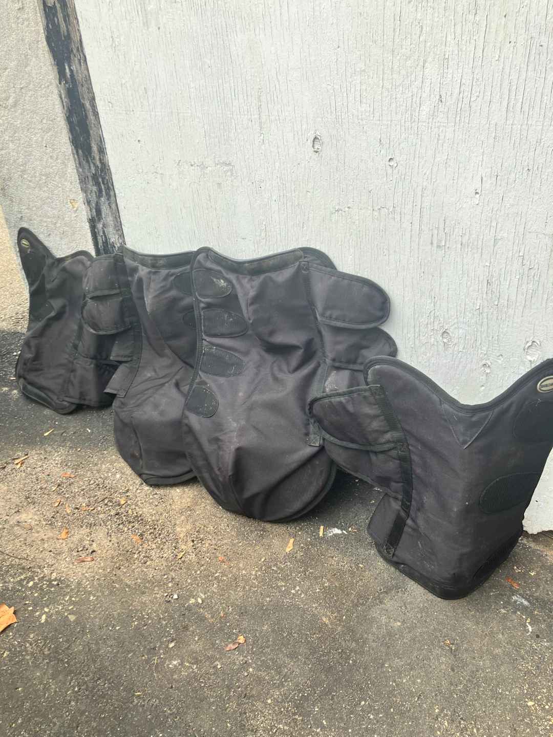 Shedrow Horse Leg Boots - Set of 4 - photo 3
